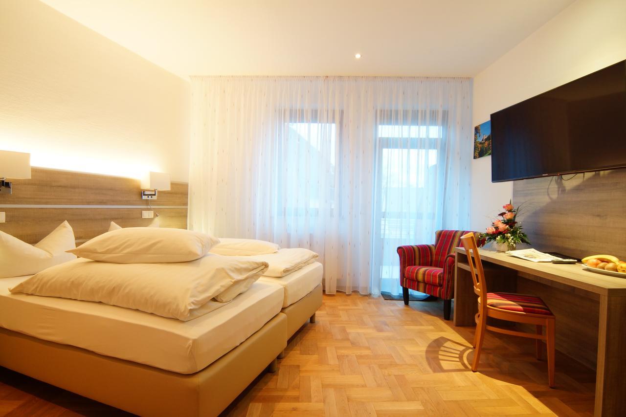 Hotel Spitzenpfeil Michelau in Oberfranken エクステリア 写真